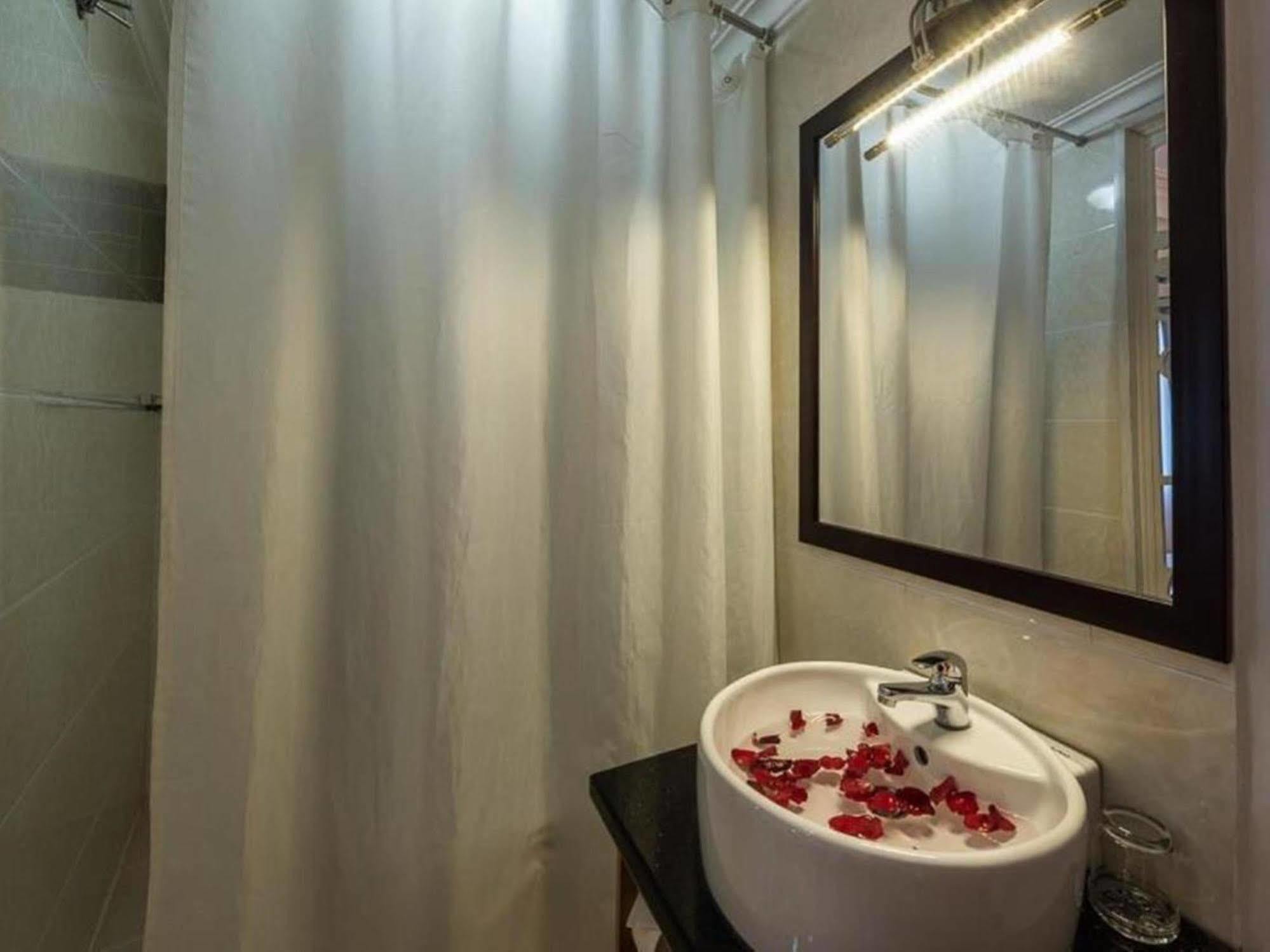 Hotel Saigon Odyssey House à Hô Chi Minh-Ville Extérieur photo